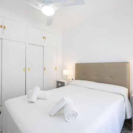 Seafront Apartment *