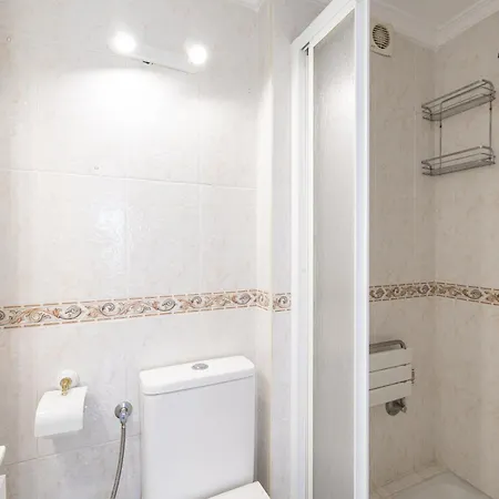 Seafront Apartment *