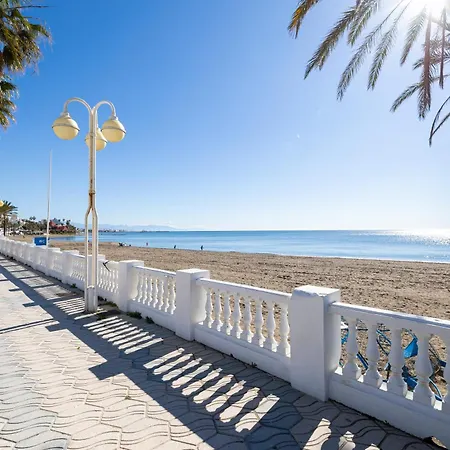 Seafront By Aora Apartman